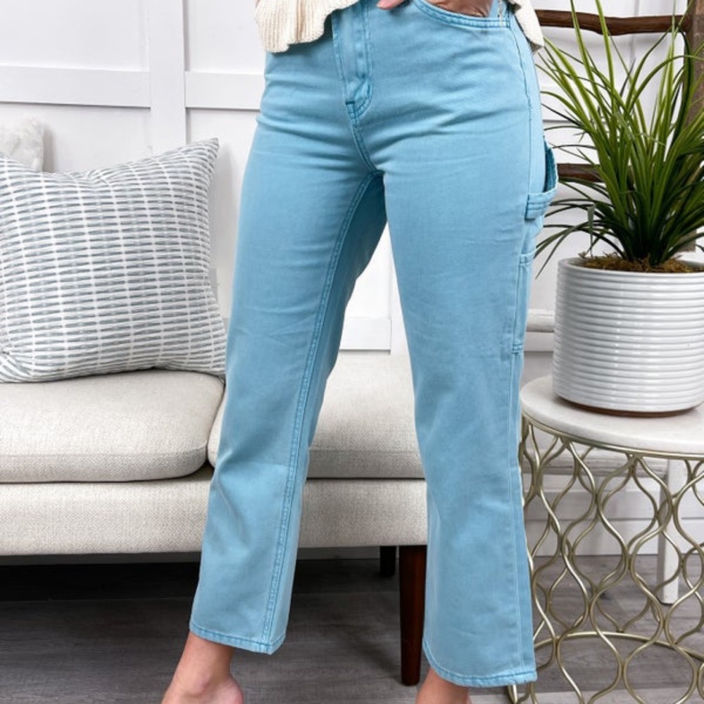 Vervet Blue Straight Jeans. Actual color is blue in the model photos